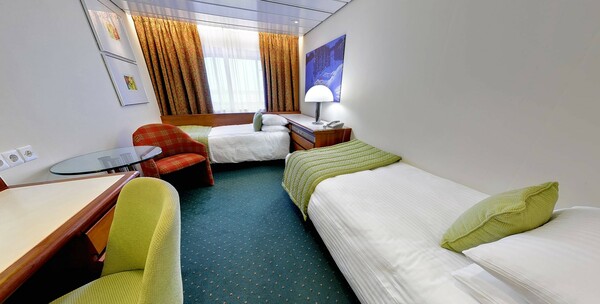 Fred Olsen Balmoral - Ocean View, E.jpg